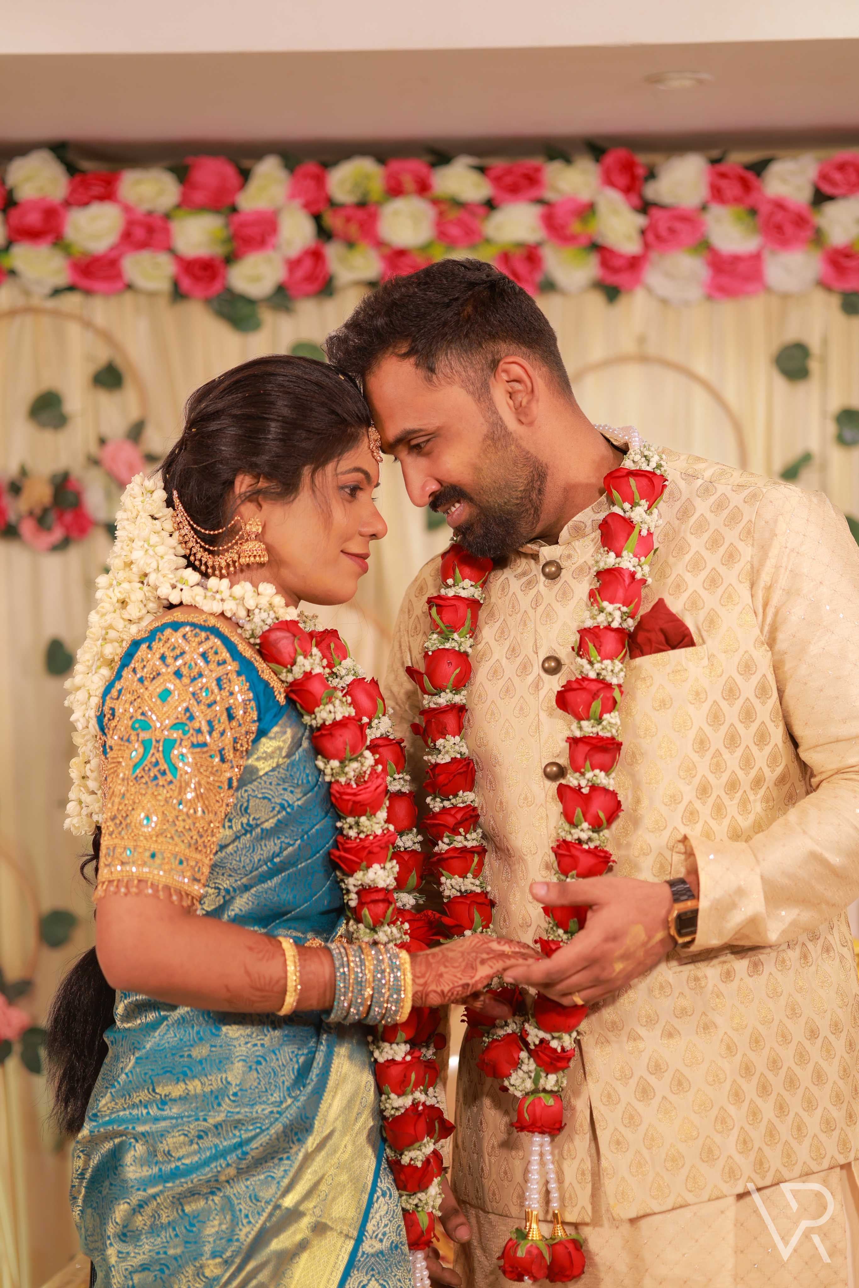 Lovely couples engagement photography