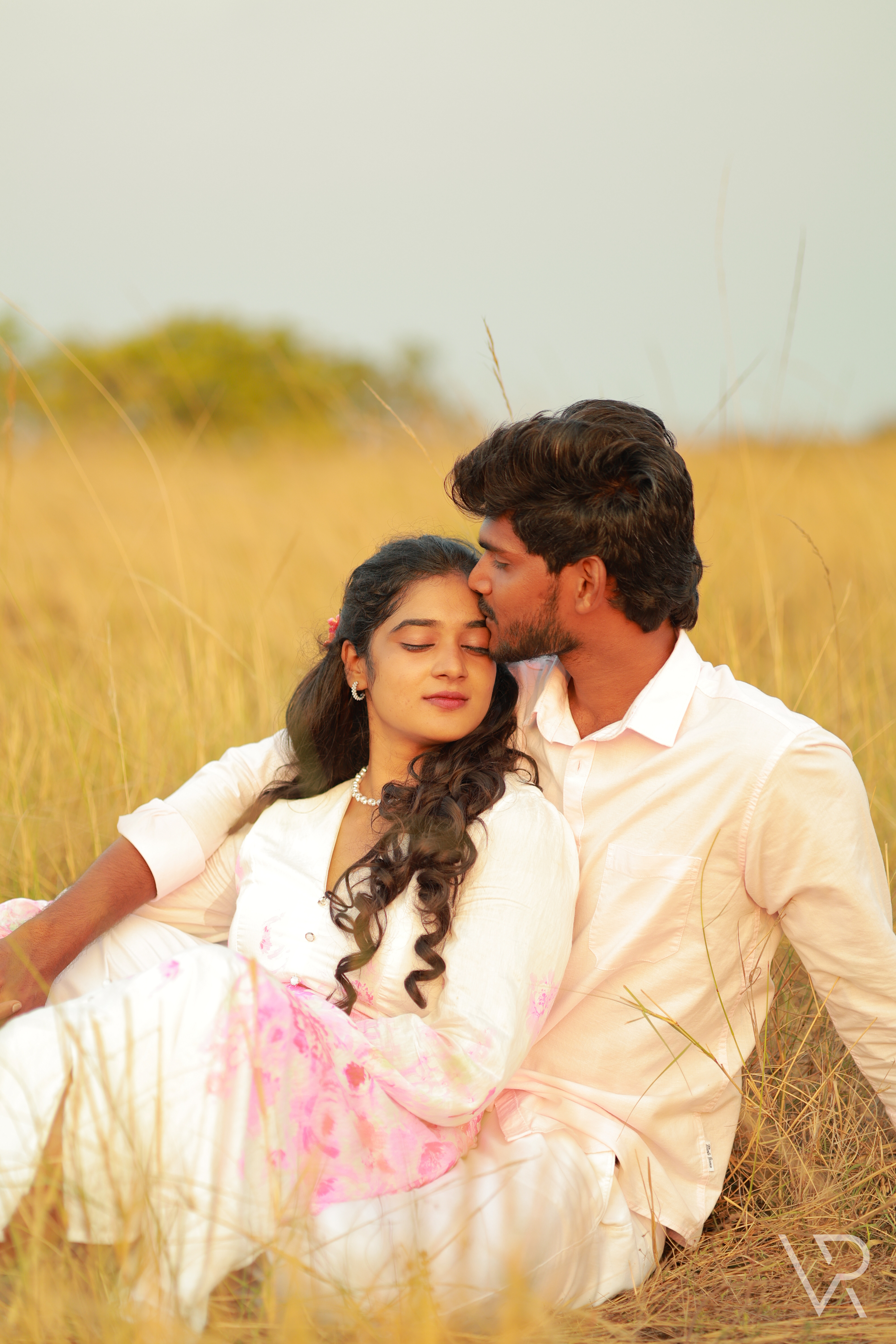 Beautiful bridal bouquet photography in Chennai